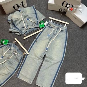 Brand new blue jeans size M